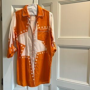 Julia Amory husband shirt